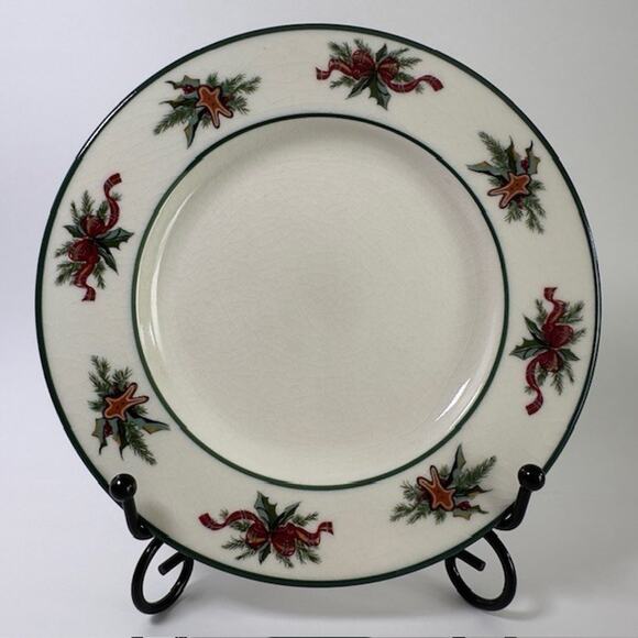 R H Macy The Cellar O'Tannenbaum, 1 Bread &Butter Plate, Holly & Ribbon Border - Picture 3 of 11
